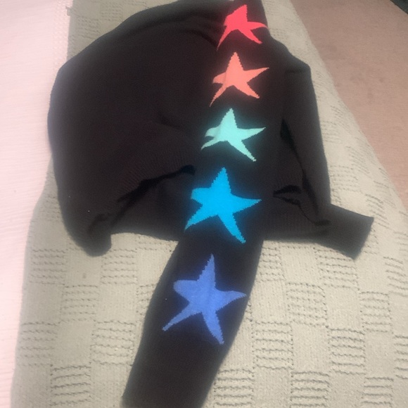 Women’s size medium sweater - Picture 5 of 6